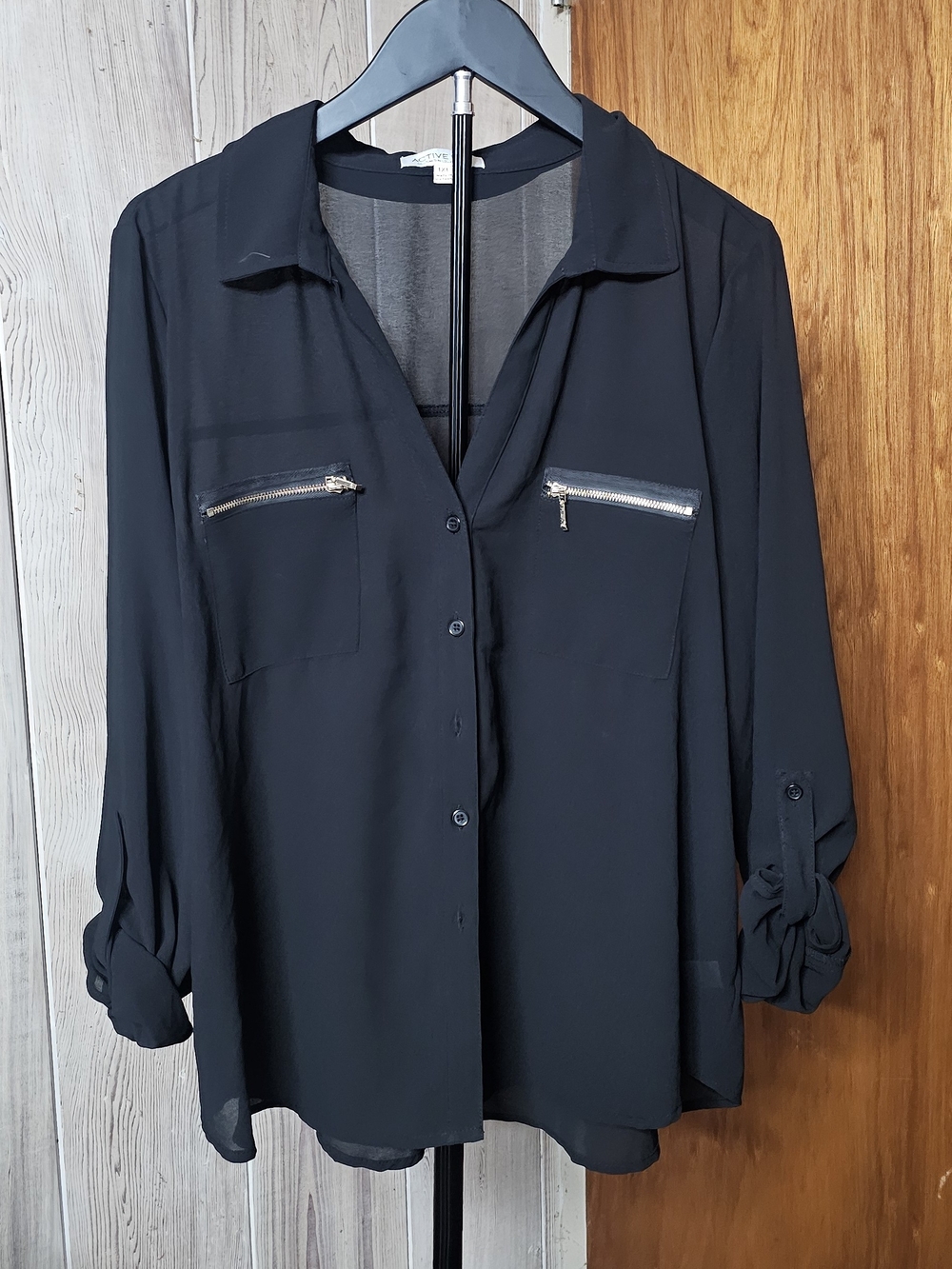 Active USA Black Button-Front Blouse with Zip Pockets - 1XL